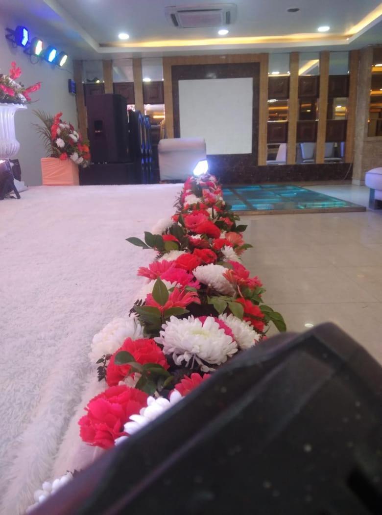Parth Paradise Ghaziabad Buitenkant foto